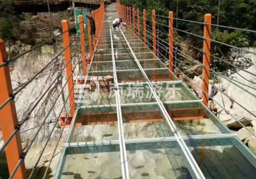 安徽玻璃吊橋