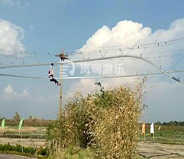 高空軌道滑索施工對(duì)地形有要求嗎？